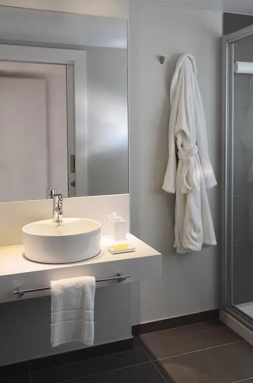 Rambla 102 Apartment Barcelona 0*,  Spain
