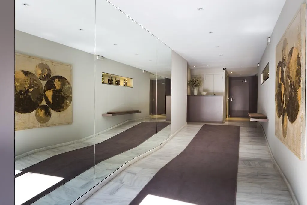 Rambla 102 Apartment Barcelona 0*,  Spain